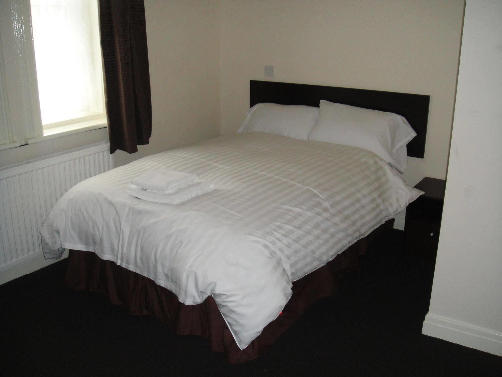 Mount Guest House Denton  Ngoại thất bức ảnh